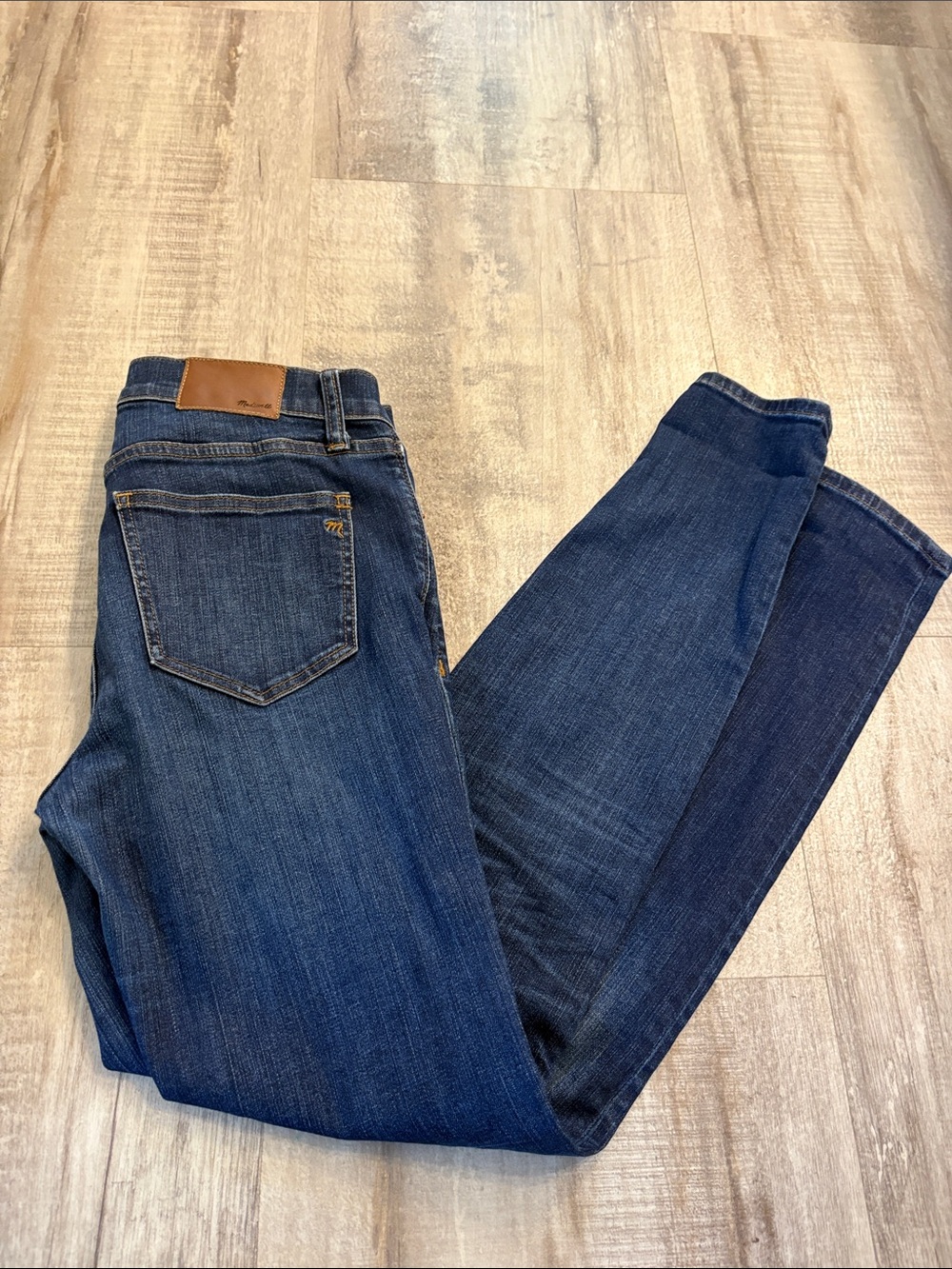 Madewell 8” Skinny Jeans 27